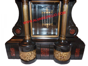 RELOJ DE MRMOL CON BRONCES