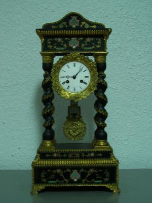 RELOJ DE COLUMNAS, foto ampliada en nueva ventana