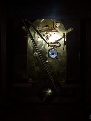 RELOJ CARILLON DE SOBREMESA DE MADERA